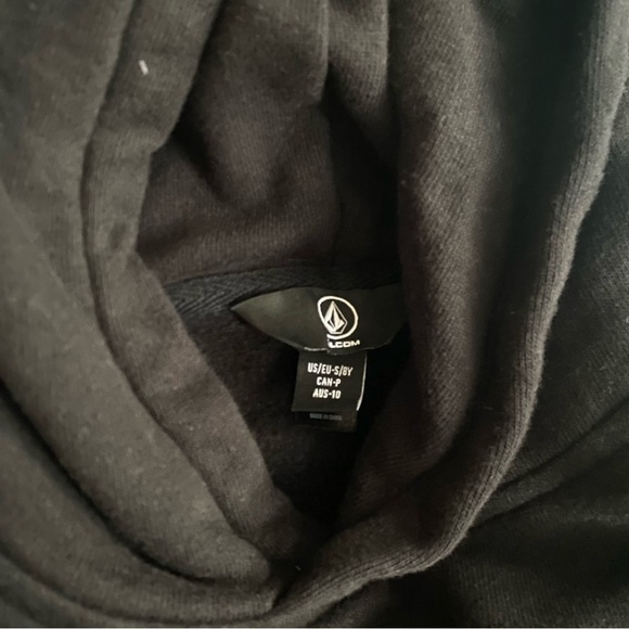 Boys Volcom Bundle - Picture 4 of 4